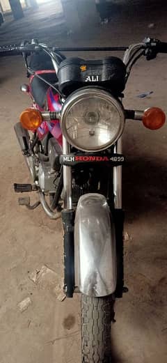 Honda prider