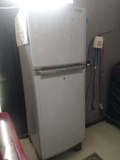 Orient refrigerator