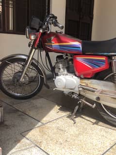 Honda cg 125 2011 model