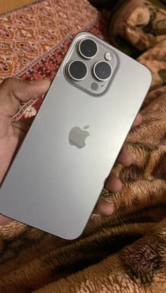iPhone 15 Pro Max 256GB JV 10/10