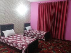 Executive Girls Hostel near Jinnah Hospital and Crescent College
