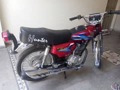 Honda 125 red colour