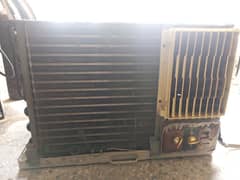window AC 1.5 ton 10/10 condition