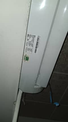 Hair 1.5 ton inverter AC