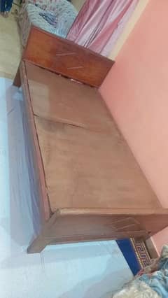 Single bed v. good condition