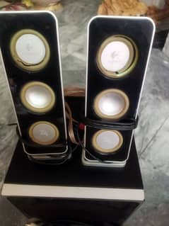 speakers