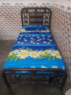 2 Single Bed with spring mattress