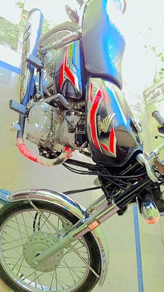CG125 5900 km chala howa hai total genuine hai copy bani hai