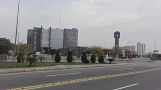 Plot No 455#Central near hospital mosque park& commercial Top location