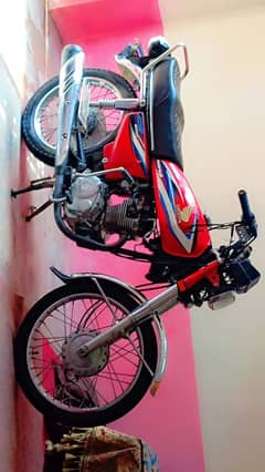 honda 125 2015 modal  a one condition bike ma kohi Kam Nahi  h ha