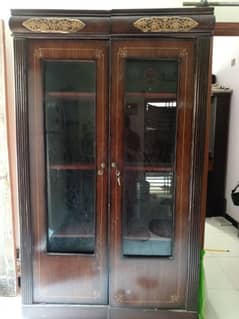 kitchen divider / cupboard