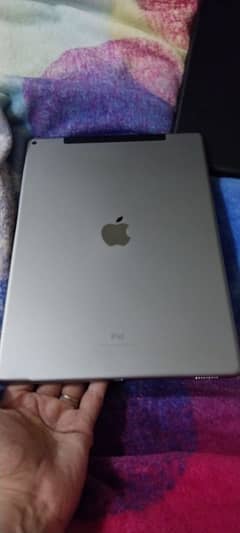 ipad pro 2015 128gb with sim 12.9inch