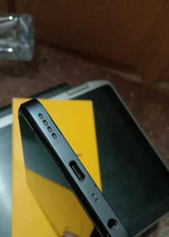 Realme C35