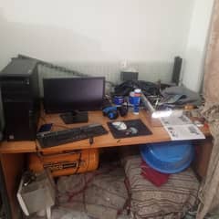 workstation table