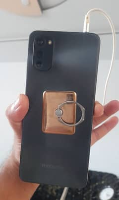 Motorola E32.4/64
