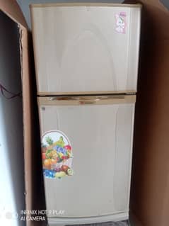 Dowlance refrigerator for sale