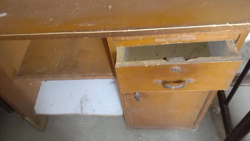 small study table , Computer table,Laptop table, pressing table , 4