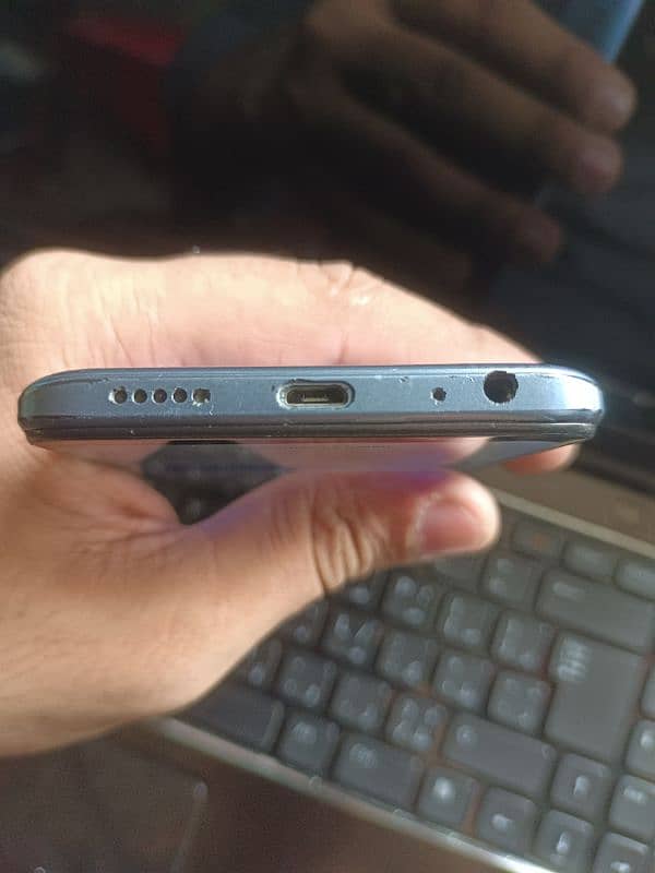 Tecno spark 8c Pta approved only mobile 3
