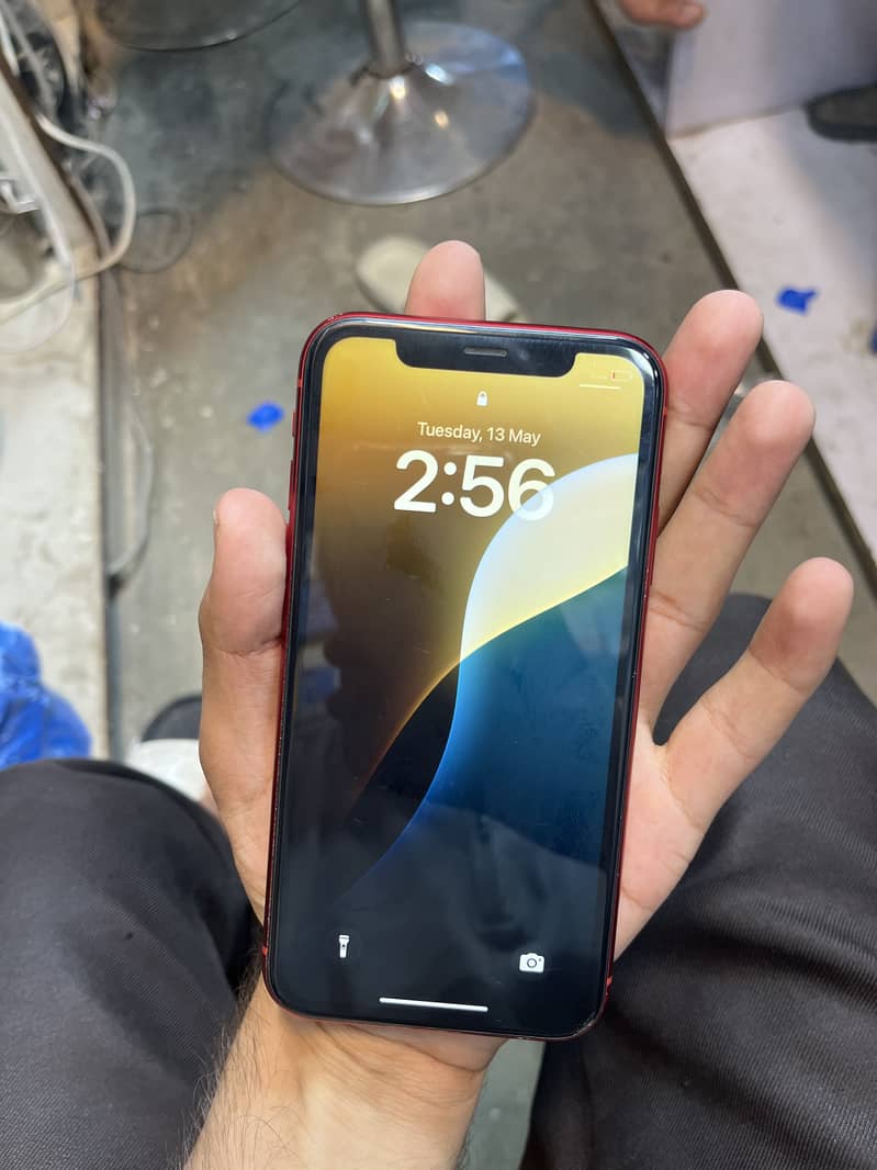 IPhone XR non pta 64 gb Scom sim working 92 battery health 1