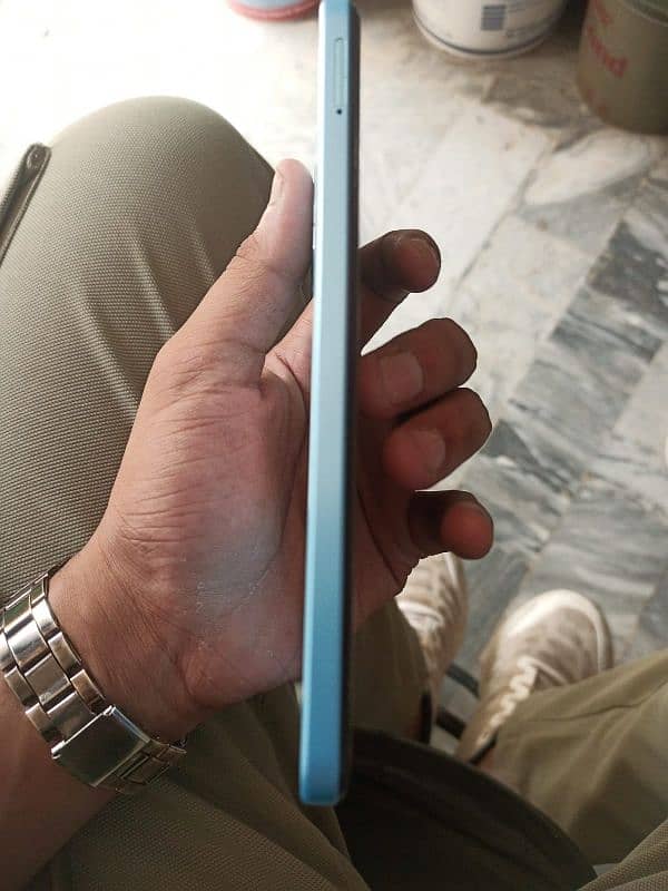 8/128gb condition 10/10 redmi note 12 4