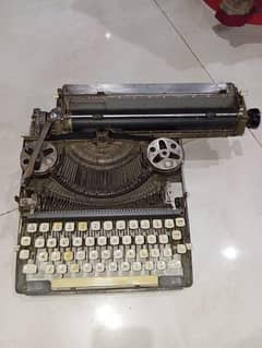 Remingto brand Typewriter