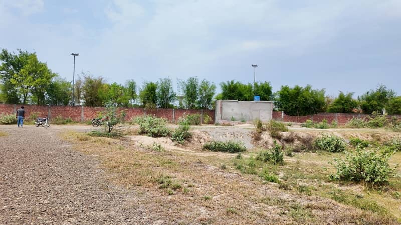A Prime Location Residential Plot Of 5 Marla In State Life Phase 1 - Block G 2