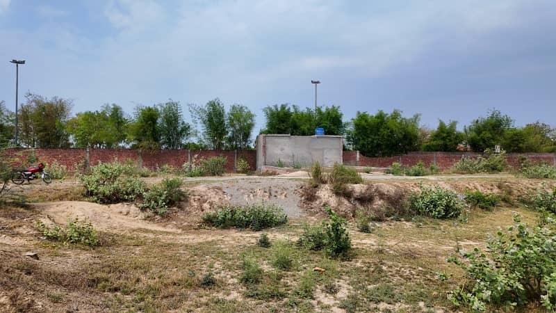A Prime Location Residential Plot Of 5 Marla In State Life Phase 1 - Block G 4