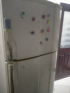 PEL REFRIGERATOR IN GOOD CONDITION JUMBO SIZE