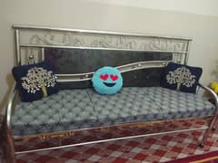 Sofa set urgent sell