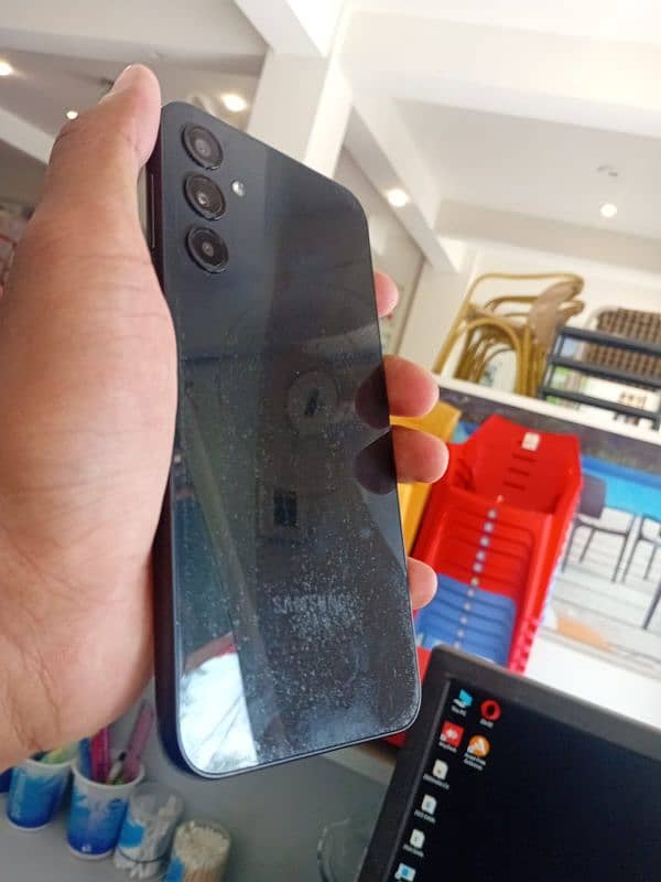 Svmsung a24 in very good condition non pta 3