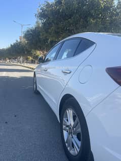 Hyundai Elantra 2021 for sale in B17 Islamabad