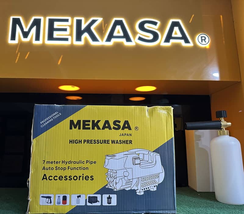 MEKASA Japan Solar Car Pressure Washer 1
