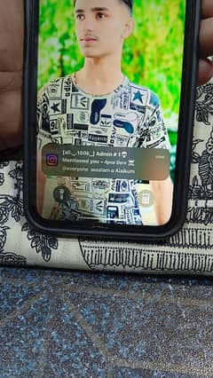 iPhone 11 with box 128 GB all okay WhatsApp 03107783054