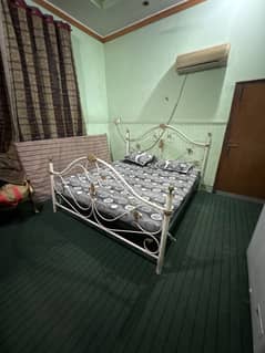 Iron bed