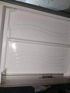 Dawlance Full Size Refrigerator