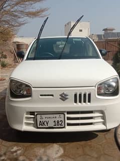 Alto car indrive pa chalnana k liya driver chaya