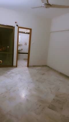 Shared rooms for ladies only