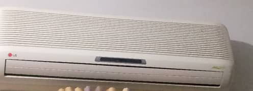 LG 1 Ton Split AC – Jet Cool Technology– Excellent Condition