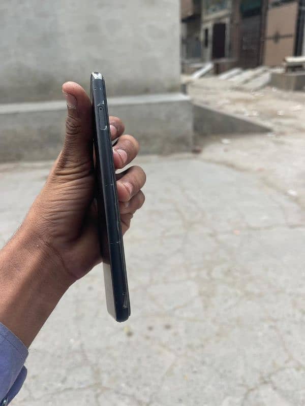 google pixel 4 xl with box 10/10 condition urgent sell 2