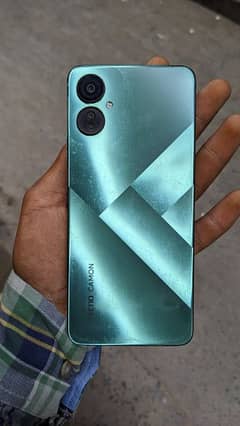 Camon 19pro. 20000      (03244427039)