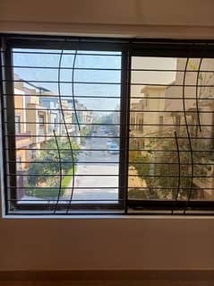 5 MARLA BRAND NEW HOUSE FOR RENT