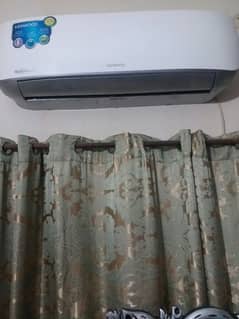 Kenwood Inverter AC - Energy Efficient Cooling