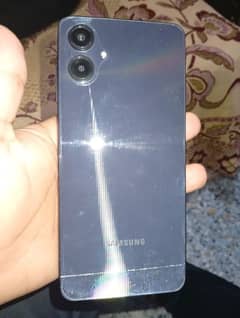 Samsung A06 (6/128)