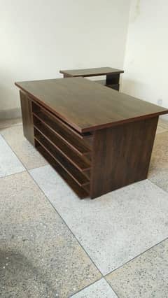 Office Table with side table for IT work etc