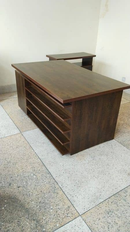 Office Table with side table for IT work etc 0