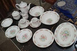 Chini dinner set