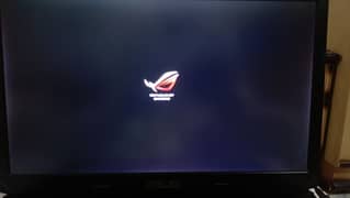 Asus Rog G750JM with i7 4th Gtx 860m 17.3 inch 8gb ram 256gb sad