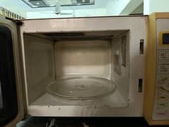 Super Natinal Microwave Oven |Excelent Condition| Best Price.