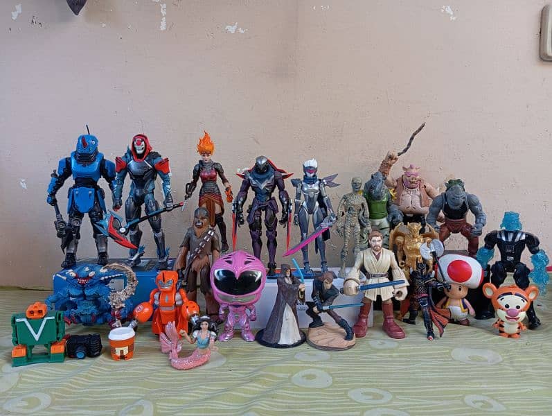 Different Action Figures and toys For Sale (Read the description) 1