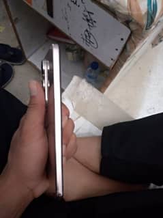 I sell my phone cause I change my device